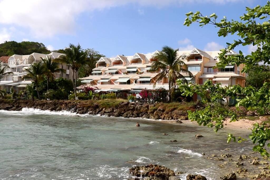 Appart. T2 De Luxe +Jacuzzi, Vue Mer Et Cote Plage Le Gosier  Bagian luar foto