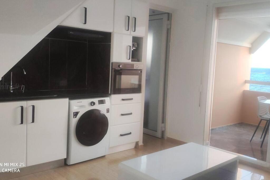 Appart. T2 De Luxe +Jacuzzi, Vue Mer Et Cote Plage Le Gosier  Bagian luar foto